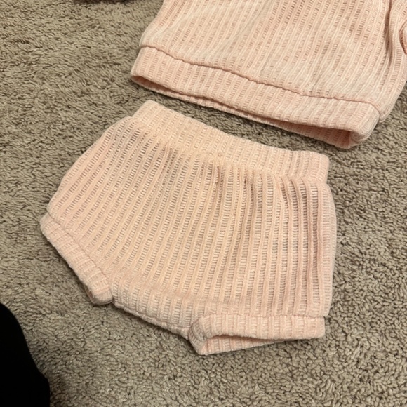 Baby Girl Light Pink Set - Picture 4 of 4
